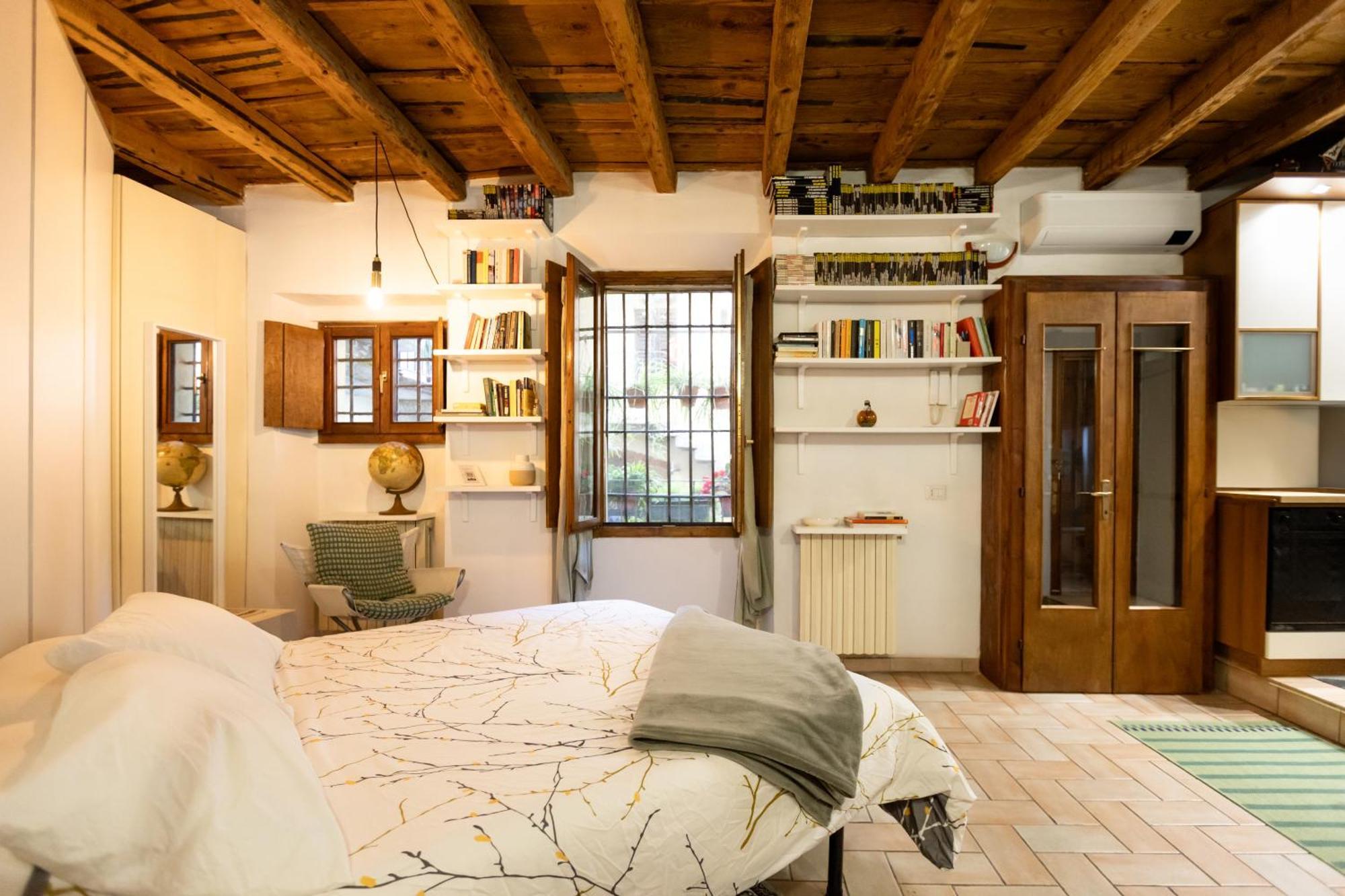 Cozy Apartment- Navigli * Milano